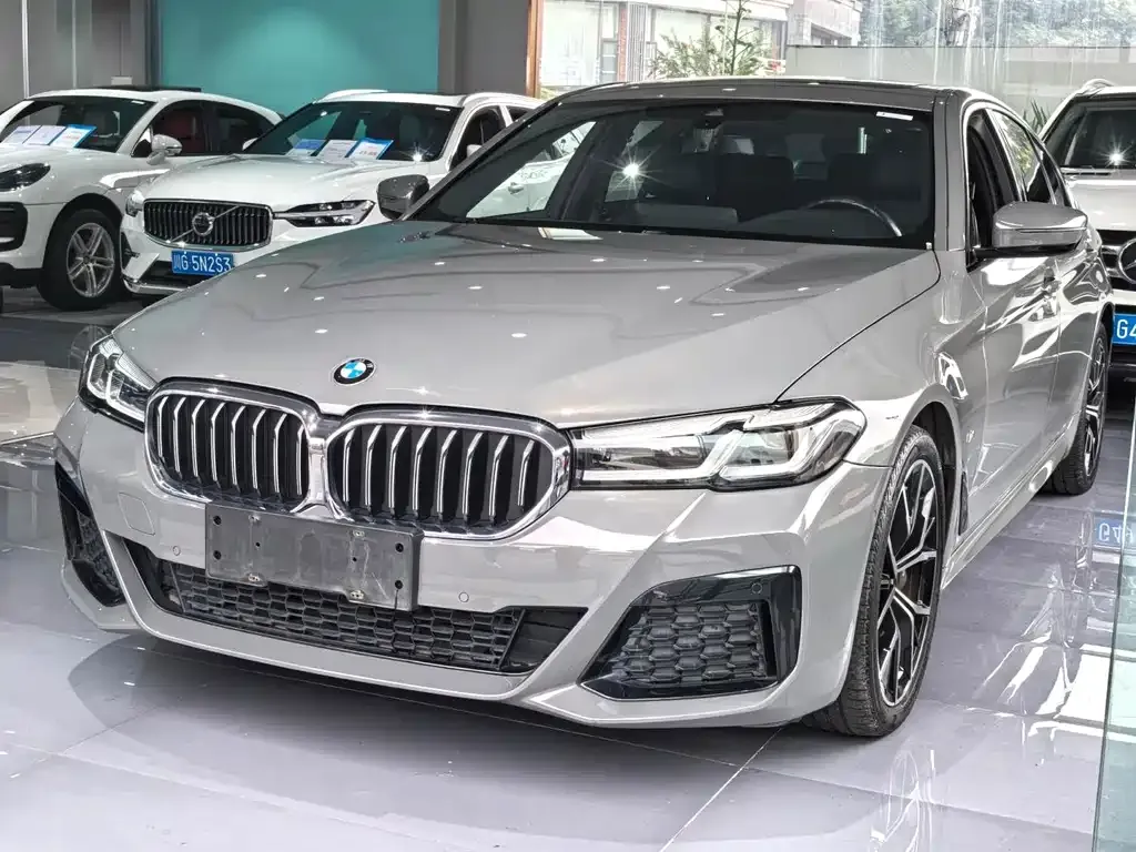 BMW 5 Series (Import) — фото 1