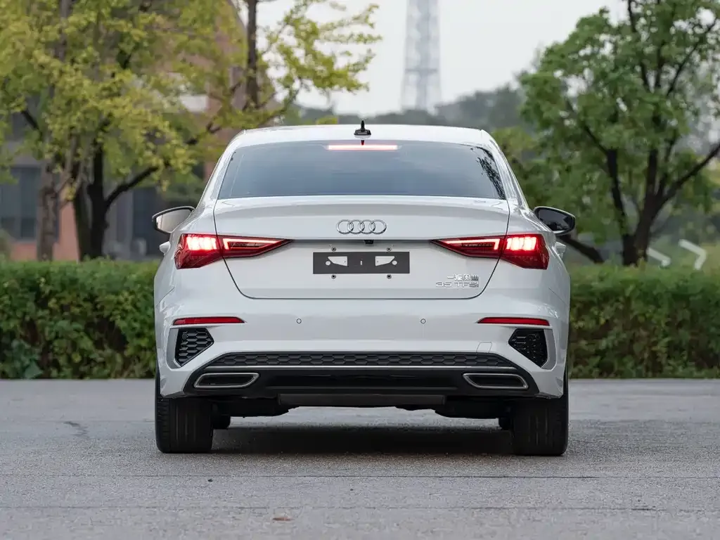 Audi A3 — фото 8