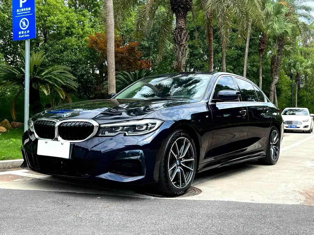 BMW 3 Series — фото 1