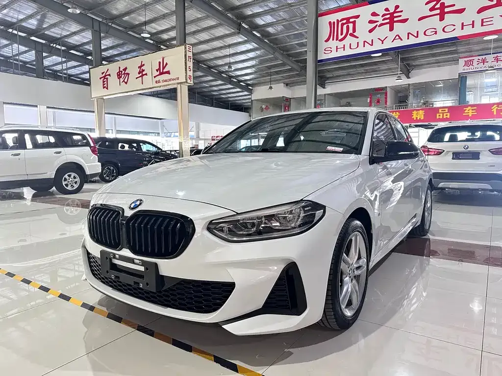 BMW 1 Series — фото 1
