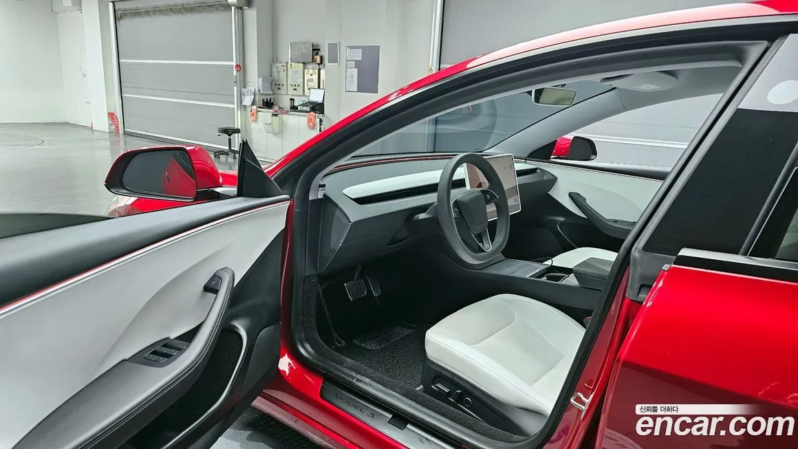 Tesla Model 3 — фото 6