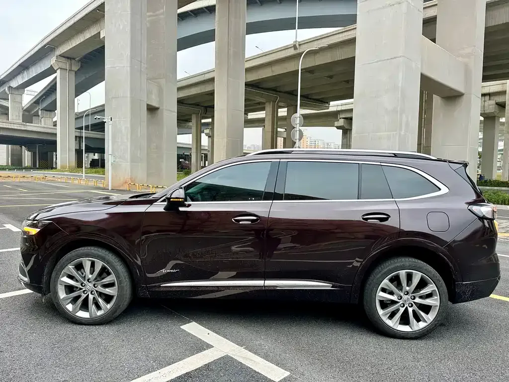 Buick Envision Plus — фото 2