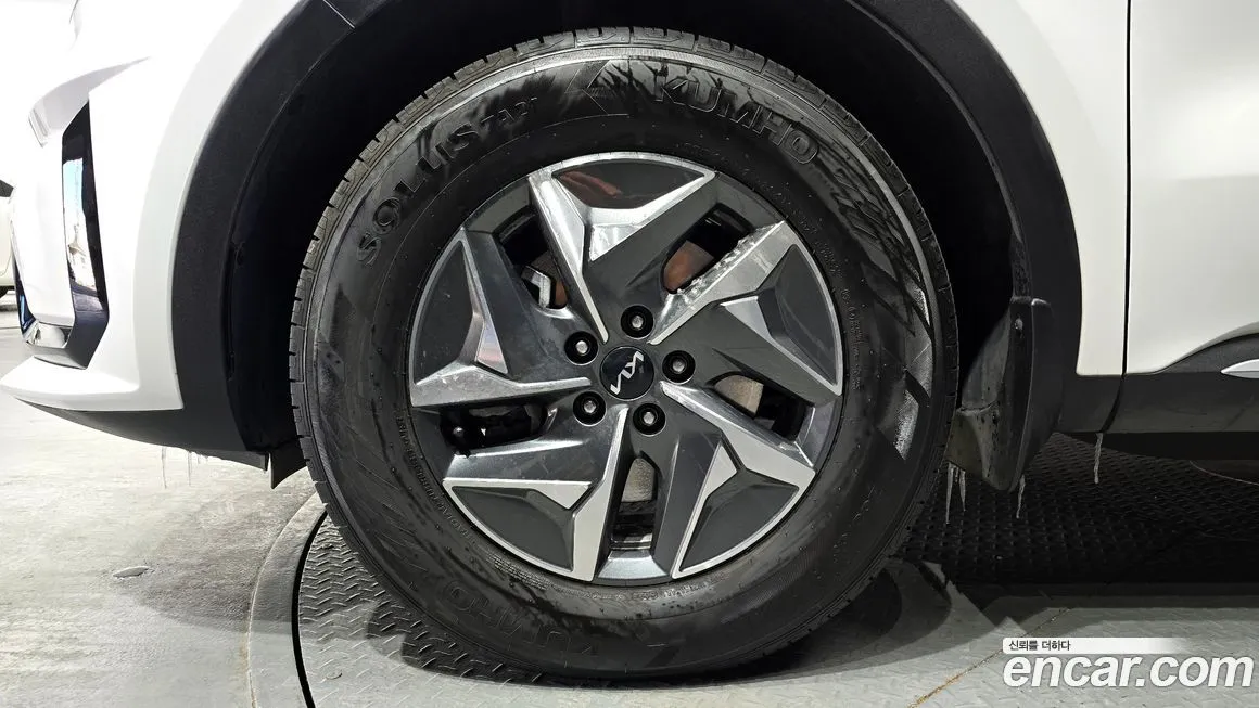 Kia Sorento — фото 5