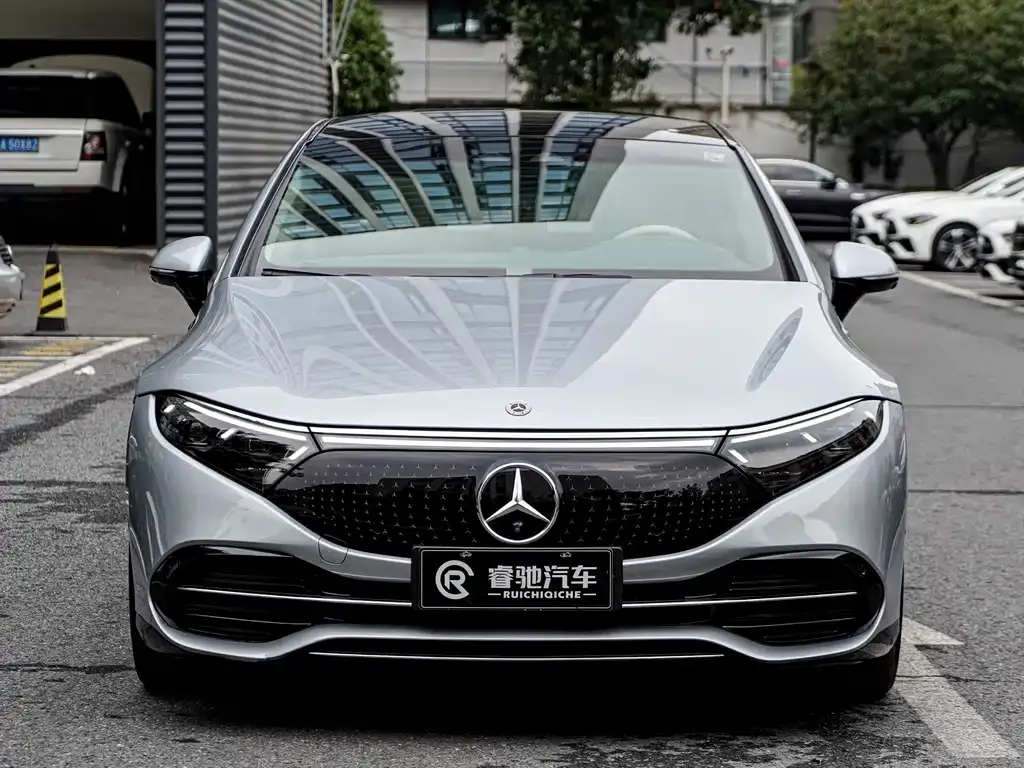 Mercedes-Benz EQS — фото 10