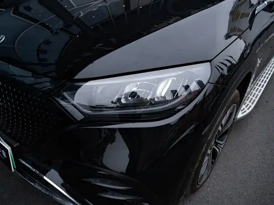 Mercedes-Benz EQE SUV — фото 2