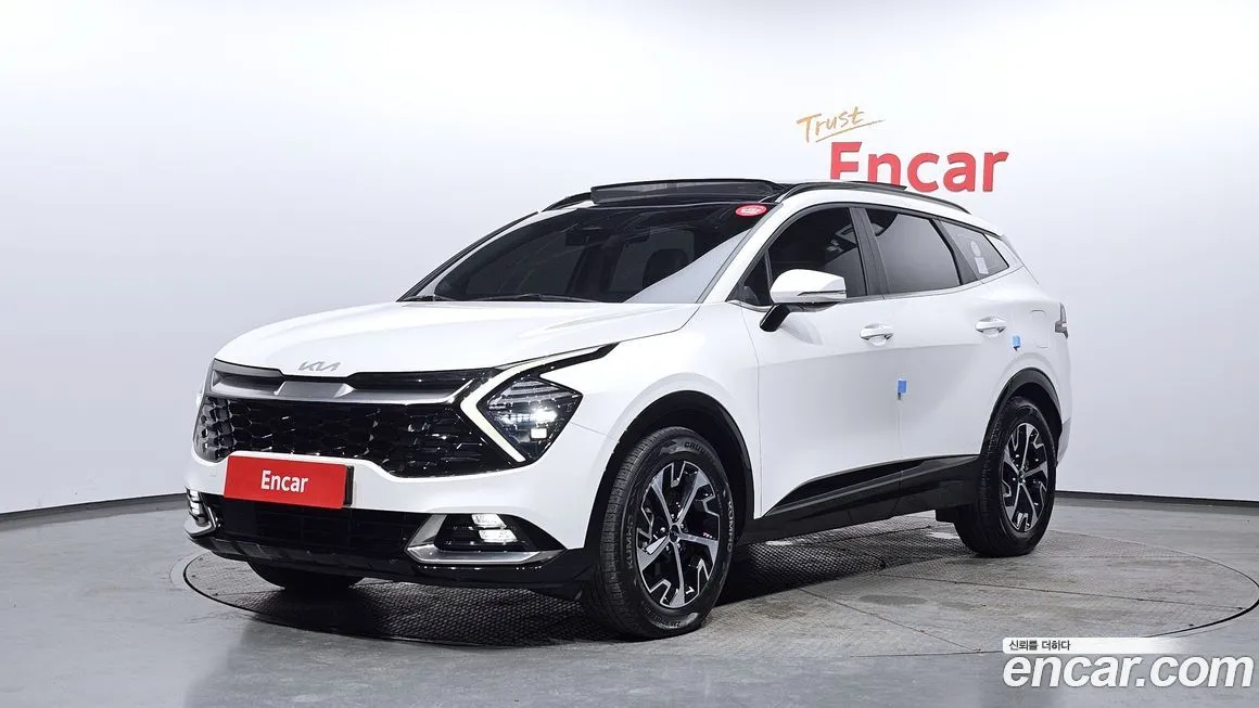 Kia Sportage — фото 1