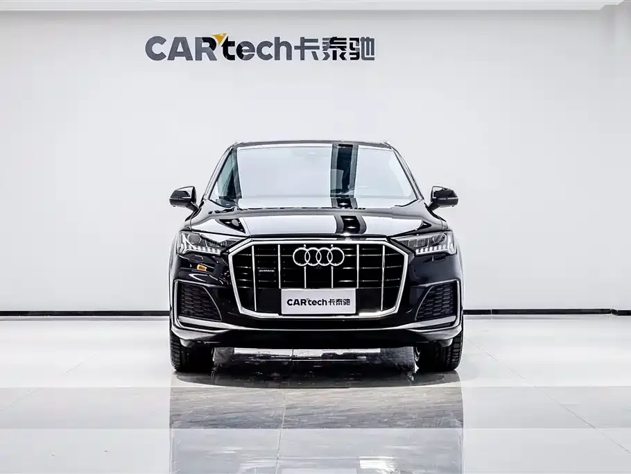 Audi Q7 — фото 2