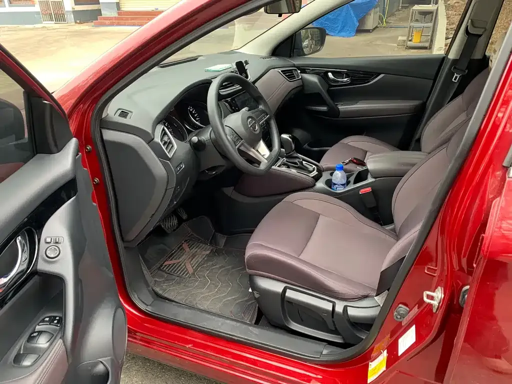 Nissan Qashqai — фото 5