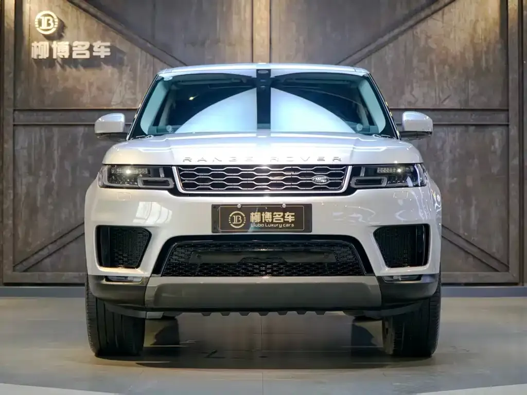 Land Rover Sport PHEV — фото 6