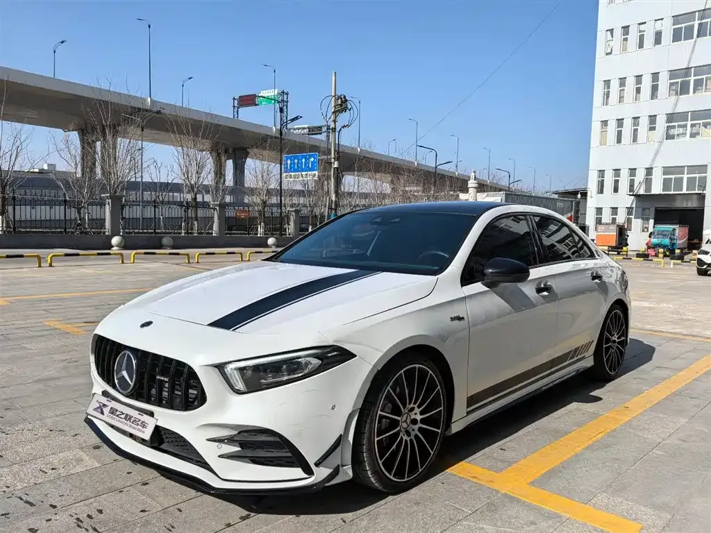 Mercedes-Benz A-Class AMG — фото 1