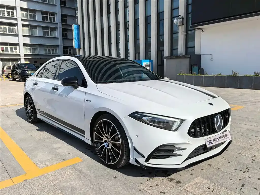 Mercedes-Benz A-Class AMG — фото 5