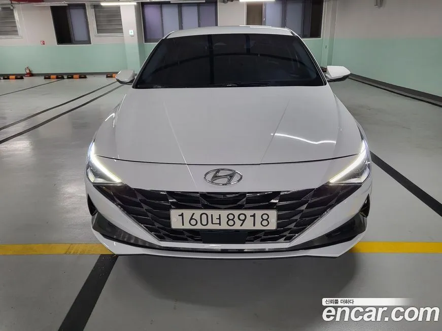 Hyundai AVANTE — фото 1