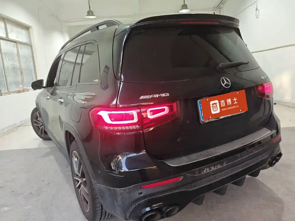 Mercedes-Benz GLB AMG — фото 7