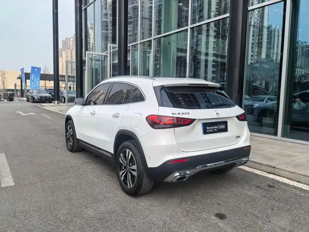 Mercedes-Benz GLA — фото 2