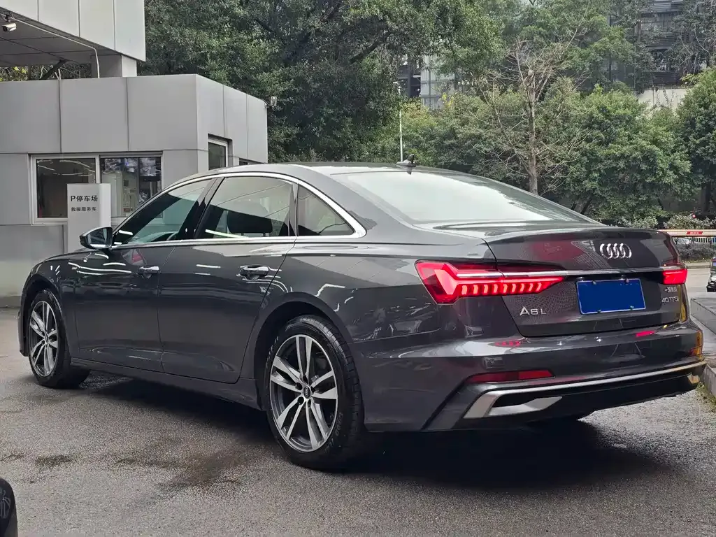 Audi A6L — фото 6