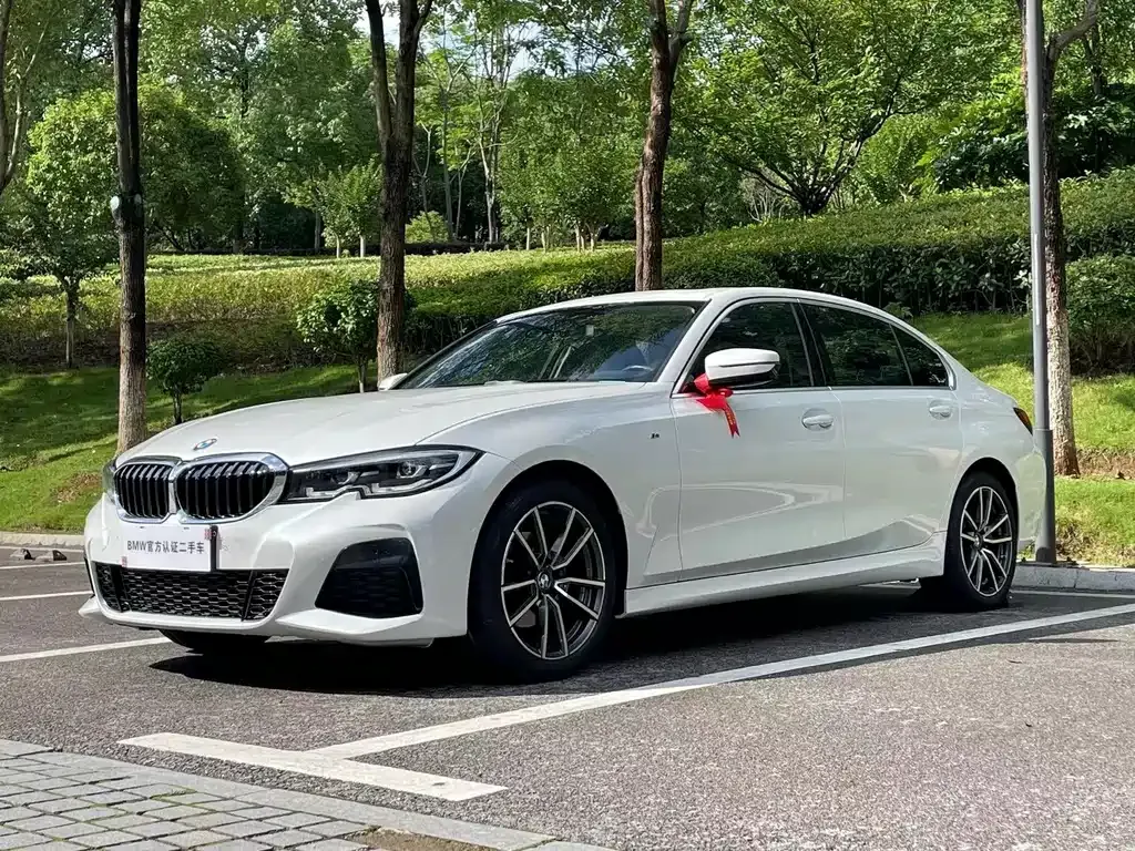 BMW 3 Series — фото 1