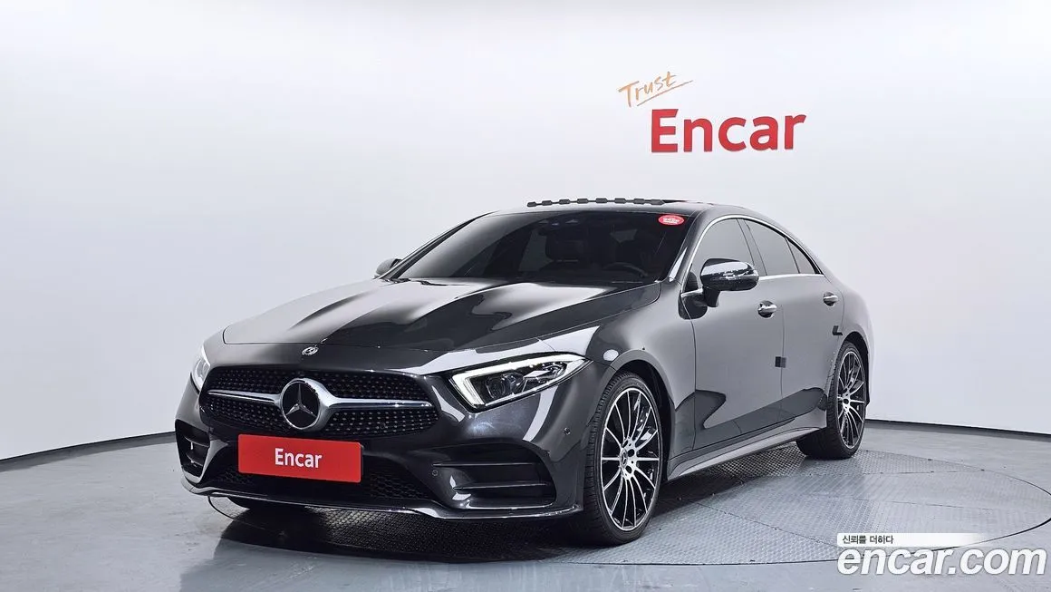 Mercedes-Benz CLS-Class — фото 1