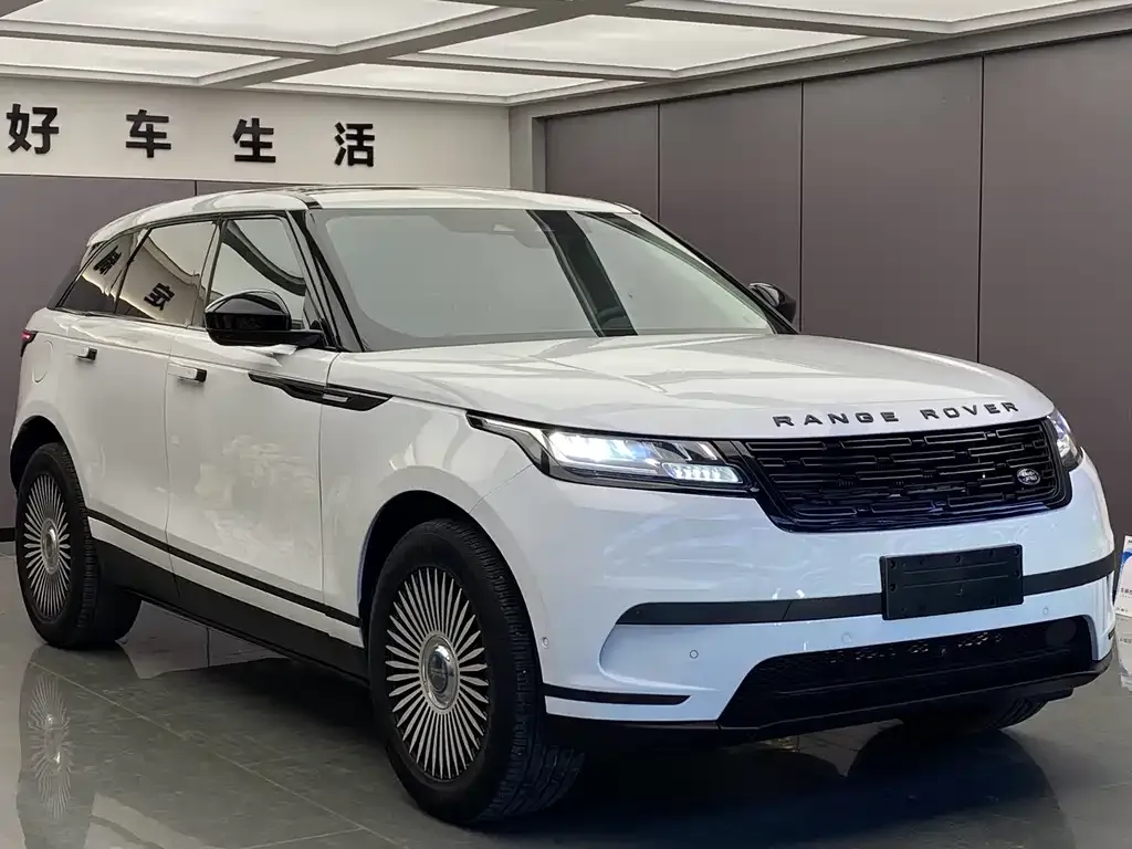 Land Rover Velar — фото 1