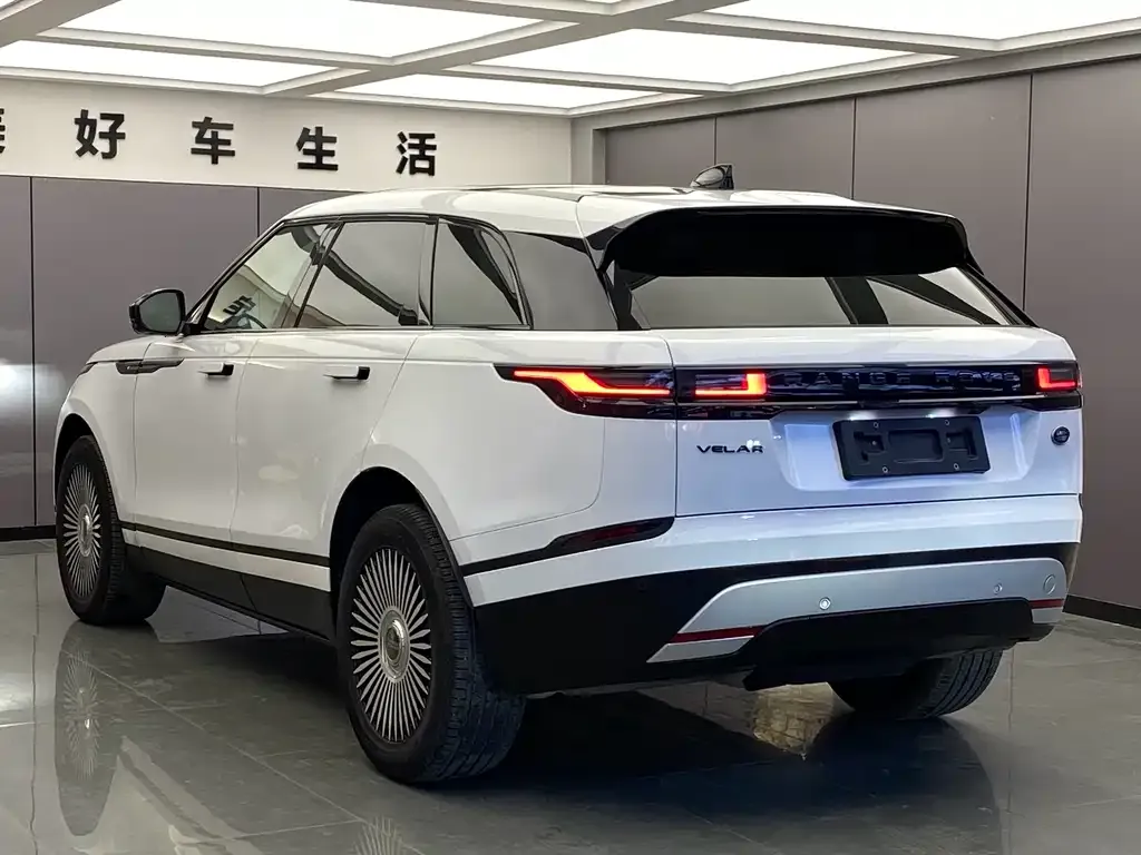 Land Rover Velar — фото 8