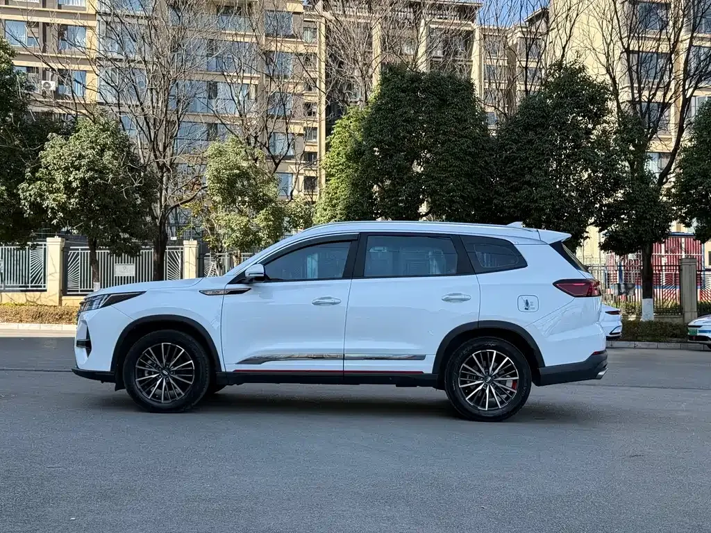 Chery Tiggo 8 PRO — фото 4