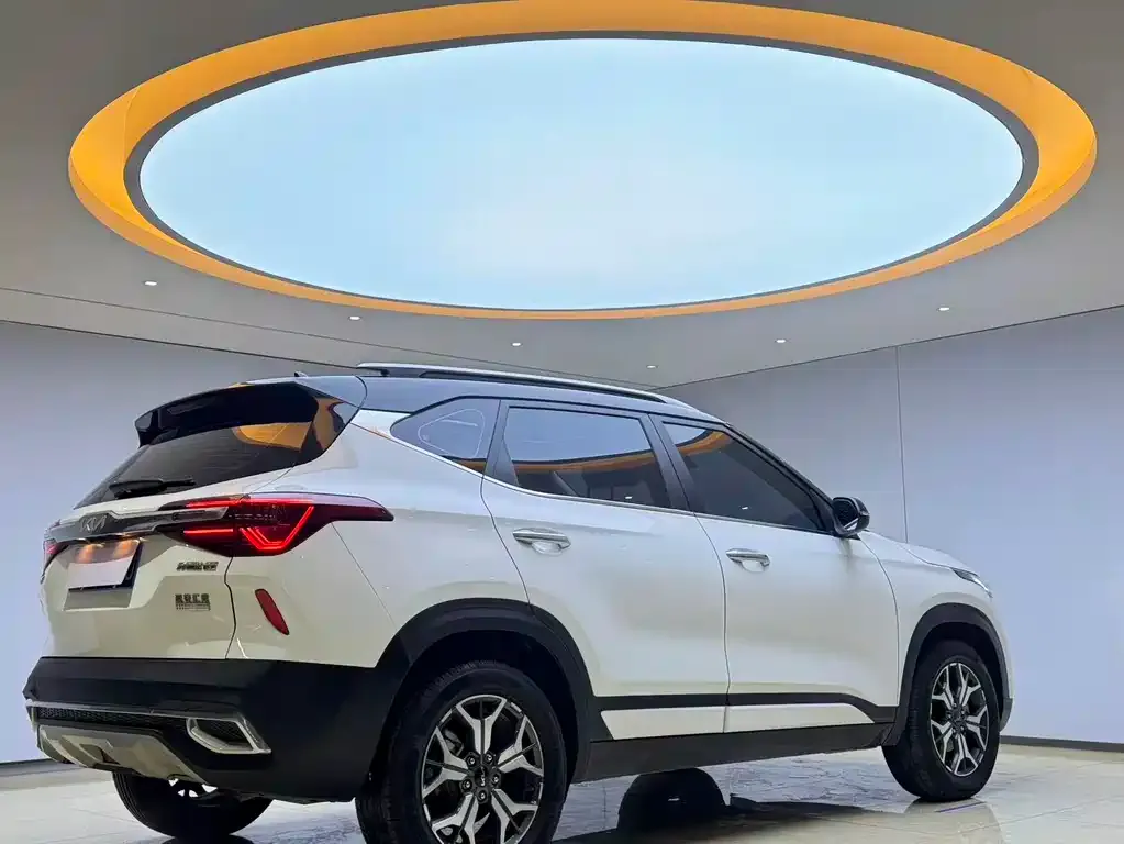 Kia KX3 — фото 6