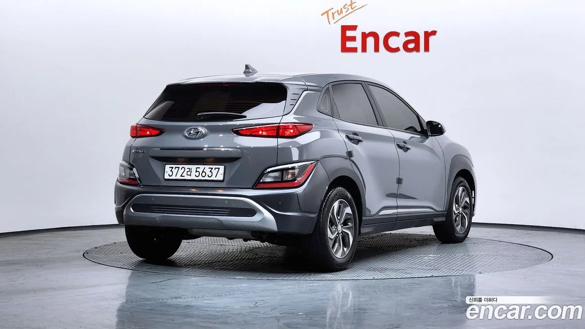 Hyundai Kona — фото 2