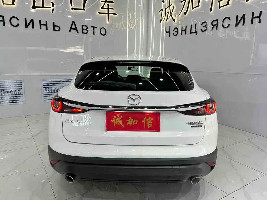 Mazda CX-4 — фото 5