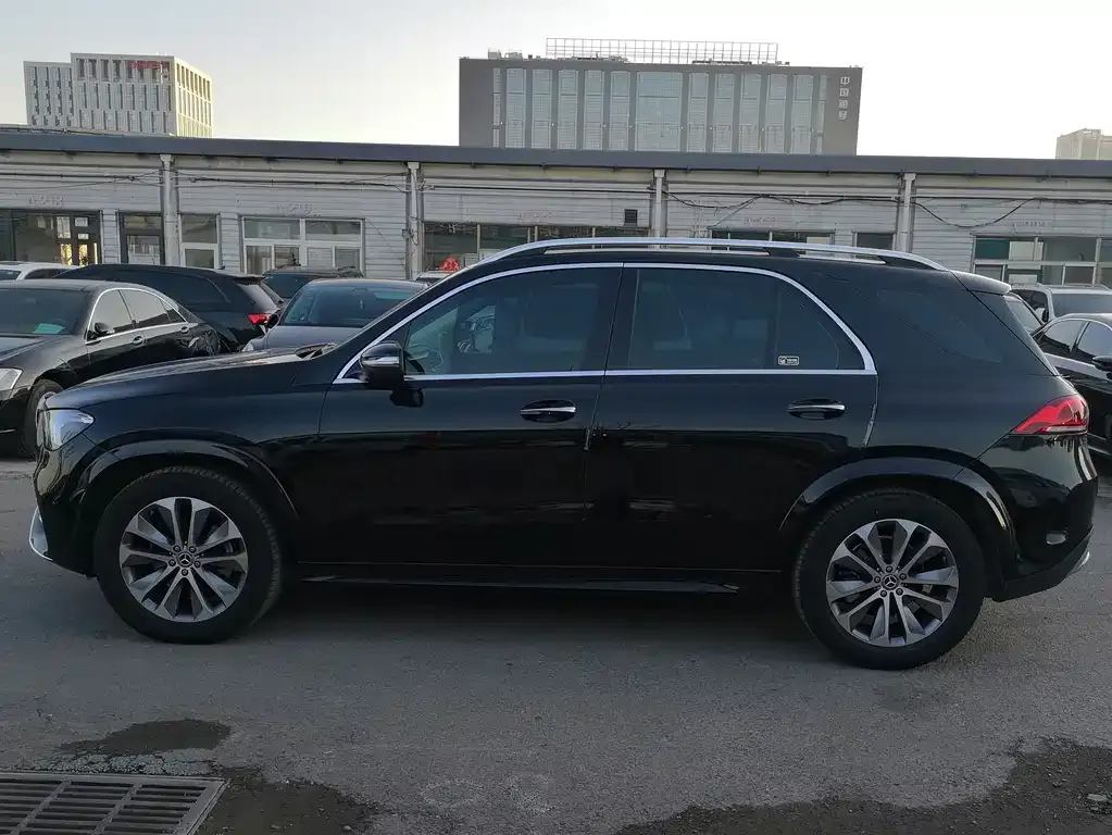 Mercedes-Benz GLE — фото 4