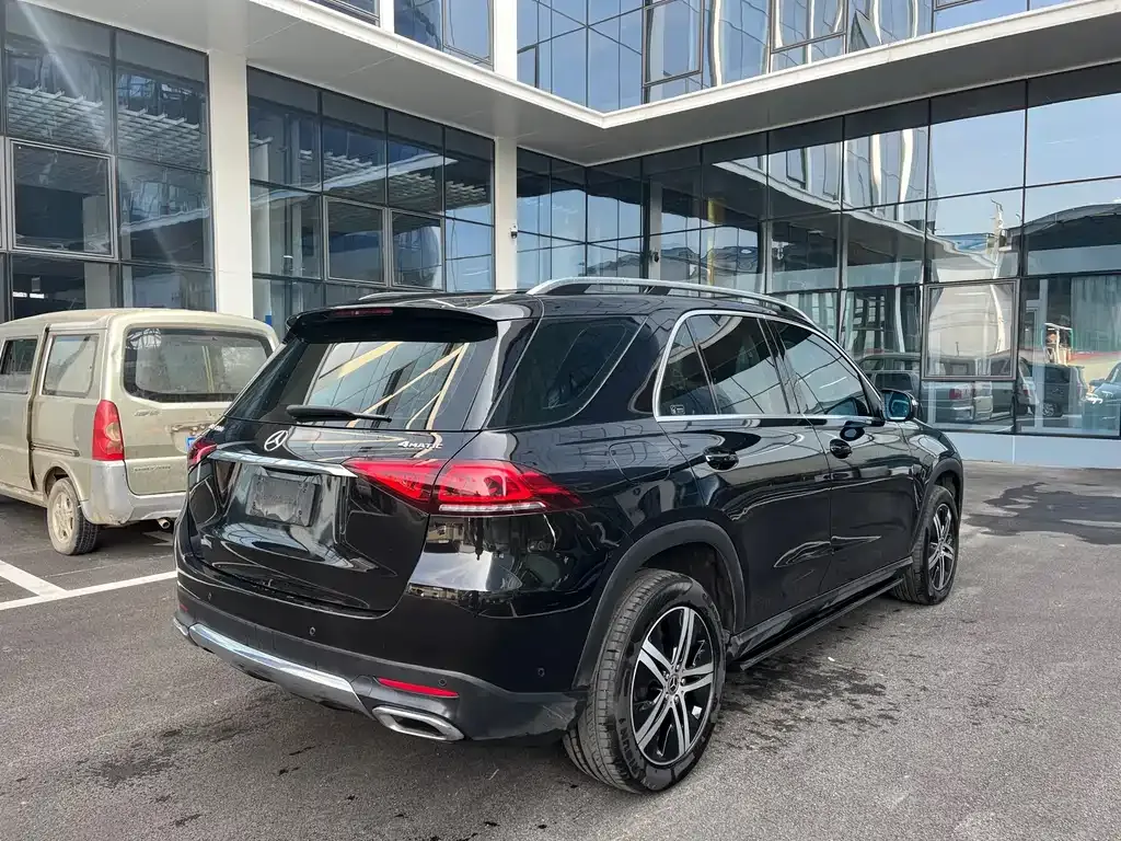 Mercedes-Benz GLE — фото 2