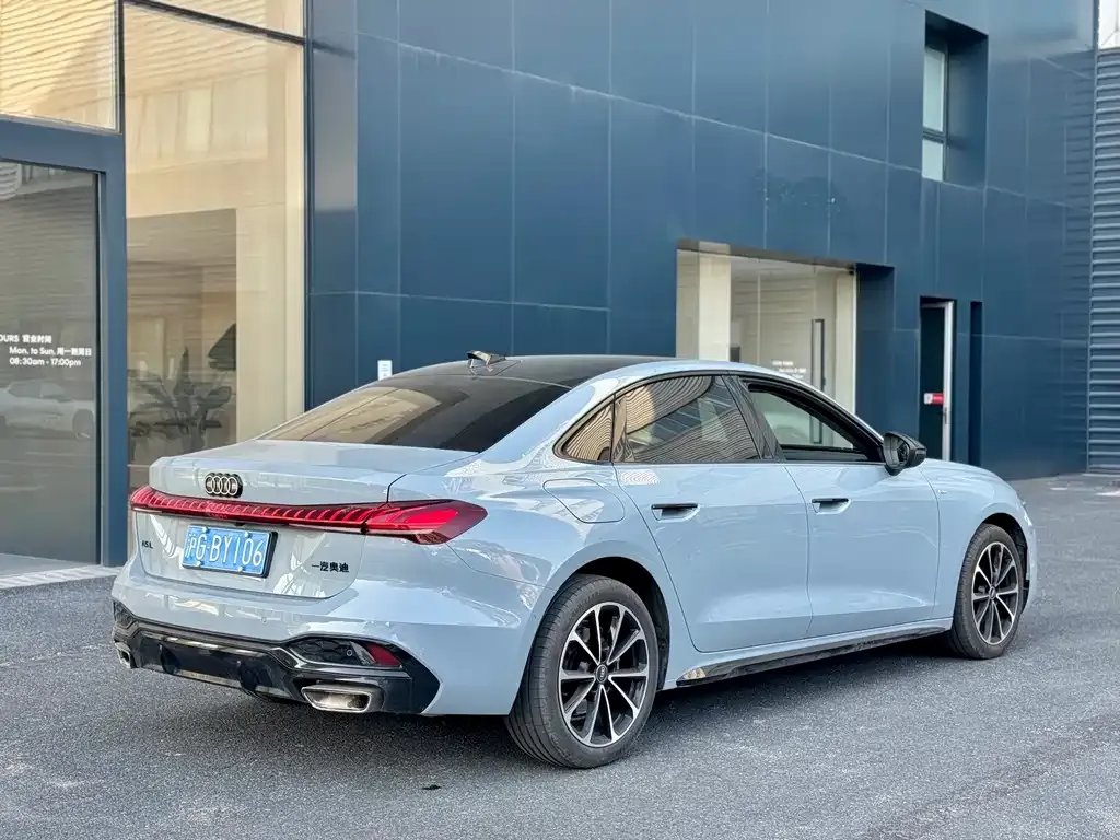 Audi A5L — фото 3