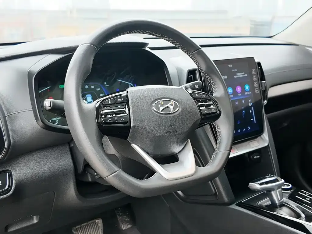 Hyundai ix35 — фото 2