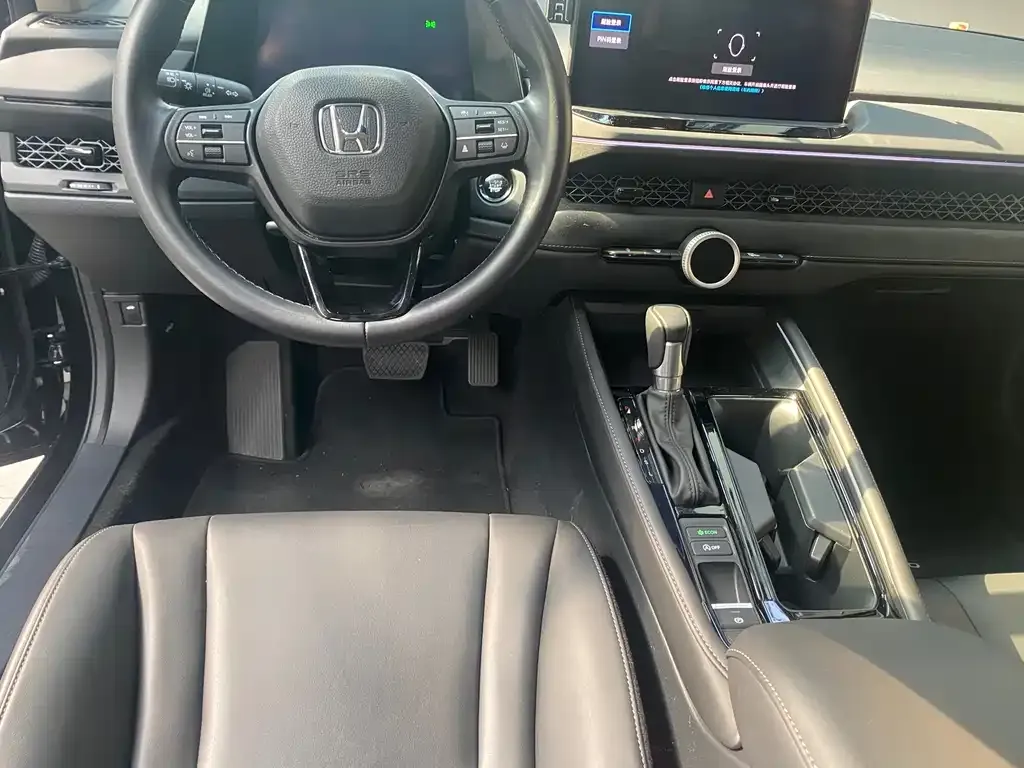 Honda Accord — фото 3