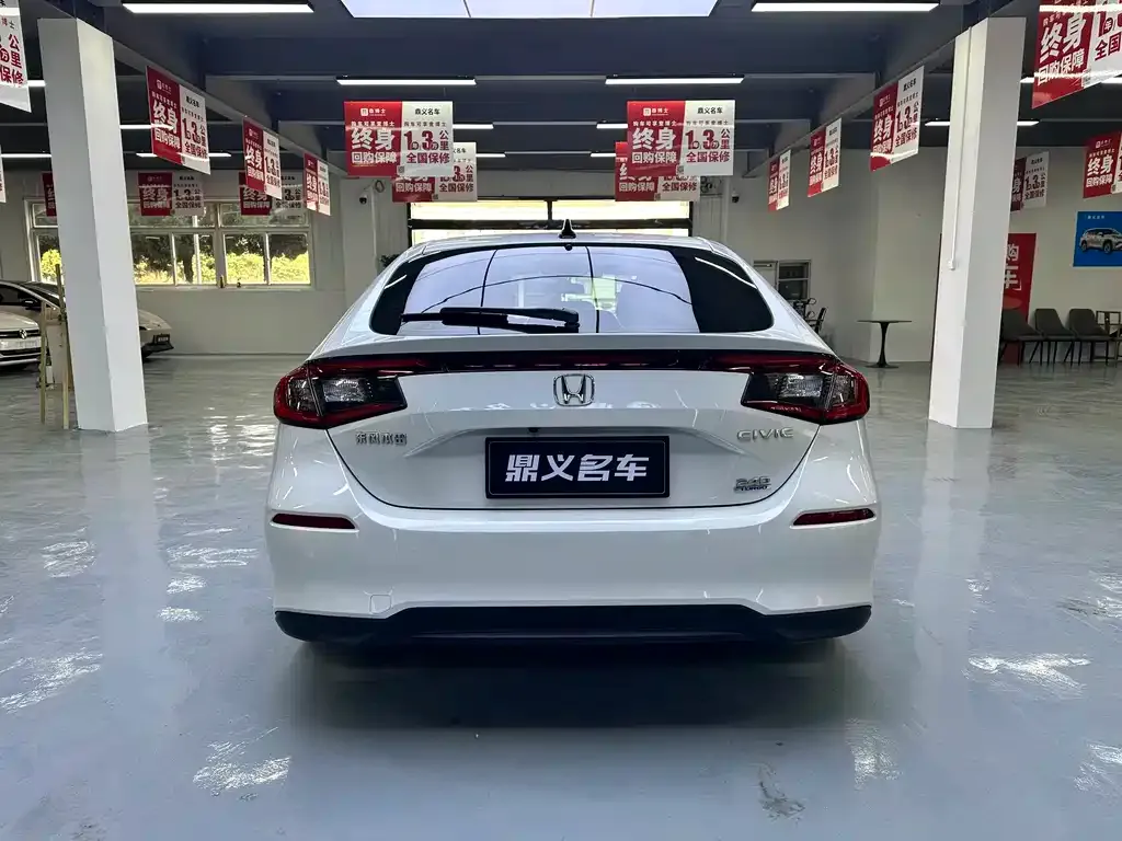 Honda Civic — фото 10