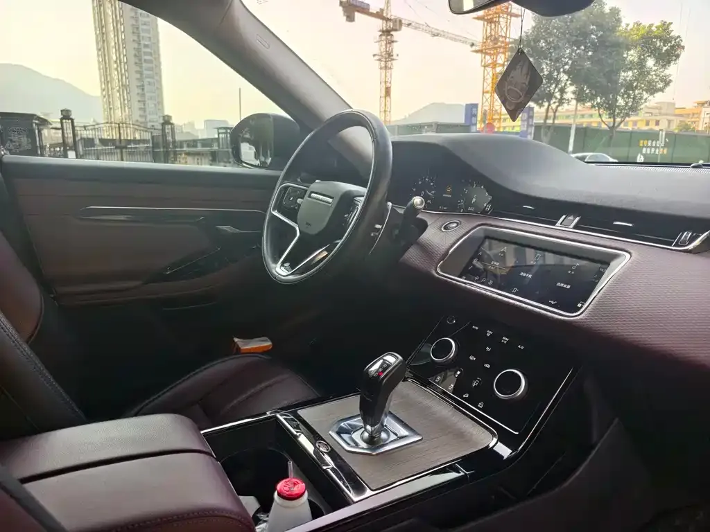 Land Rover Evoque — фото 9