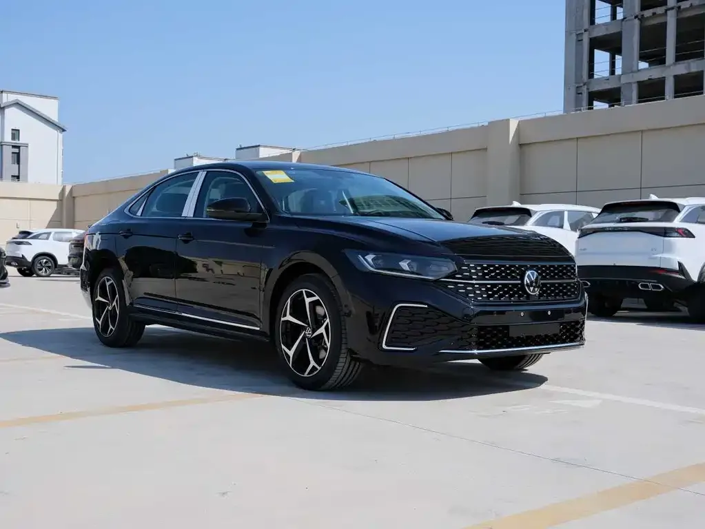 Volkswagen Passat — фото 3