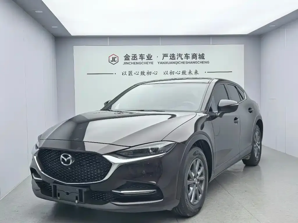 Mazda CX-4 — фото 1