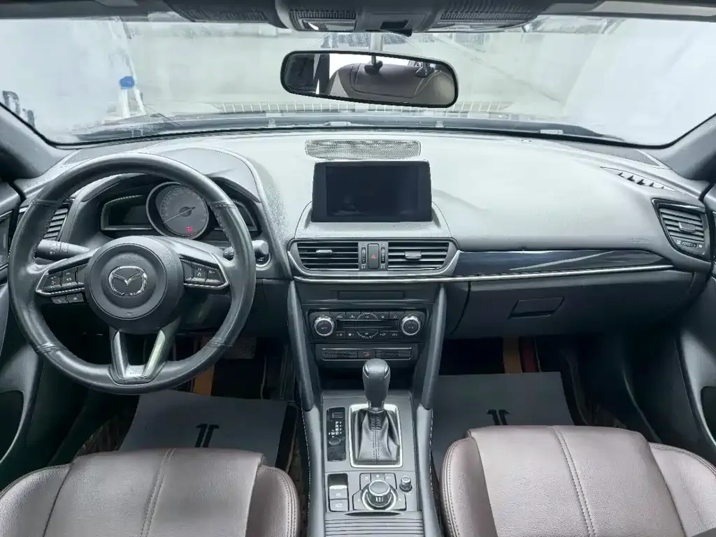 Mazda CX-4 — фото 3