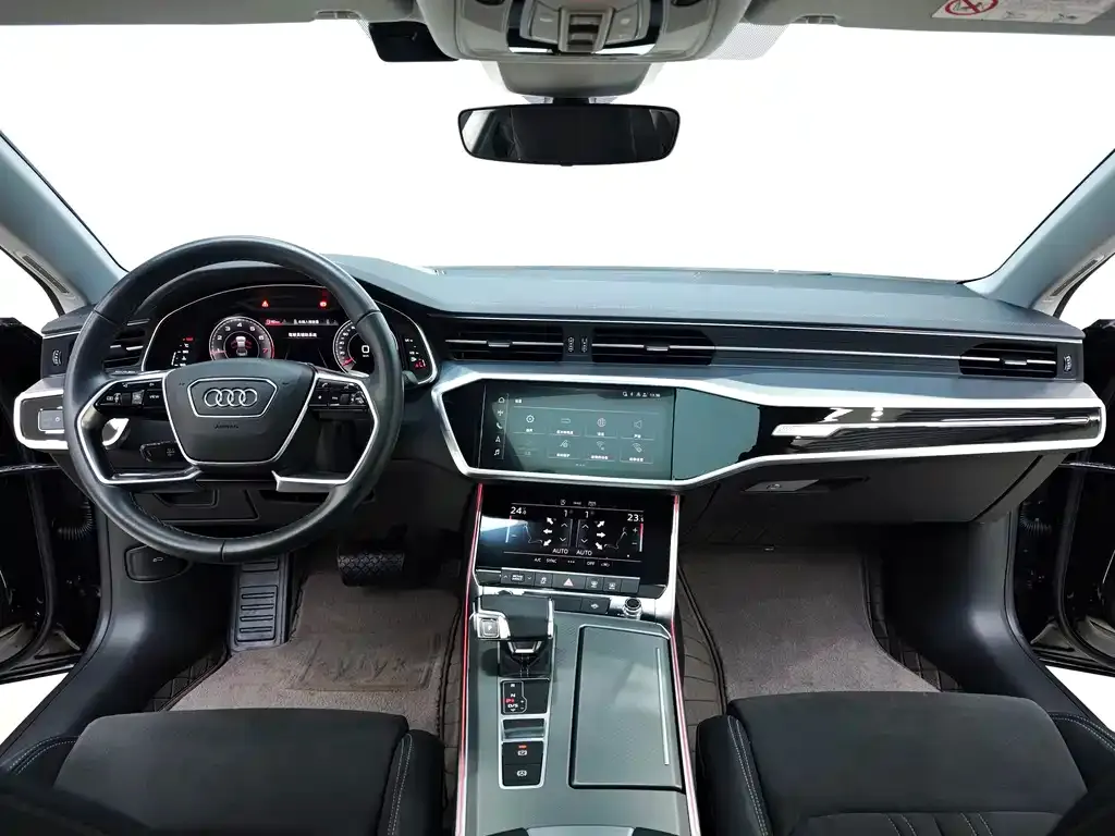 Audi A7L — фото 9