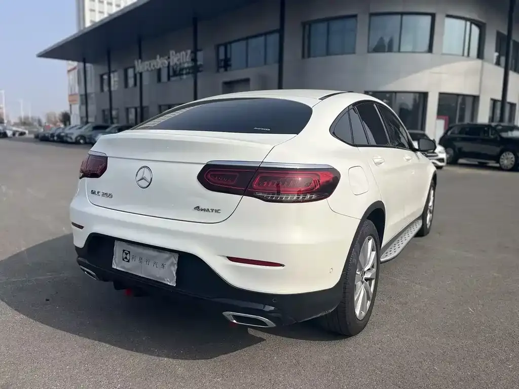 Mercedes-Benz GLC Coupe — фото 8