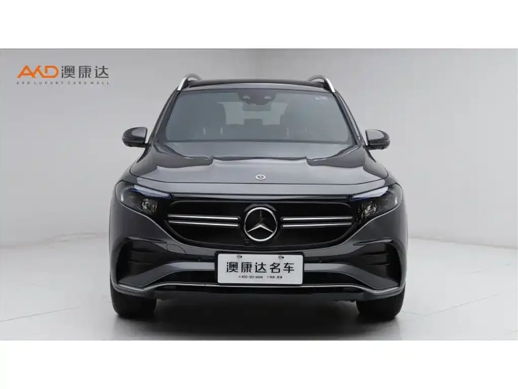 Mercedes-Benz EQB — фото 10