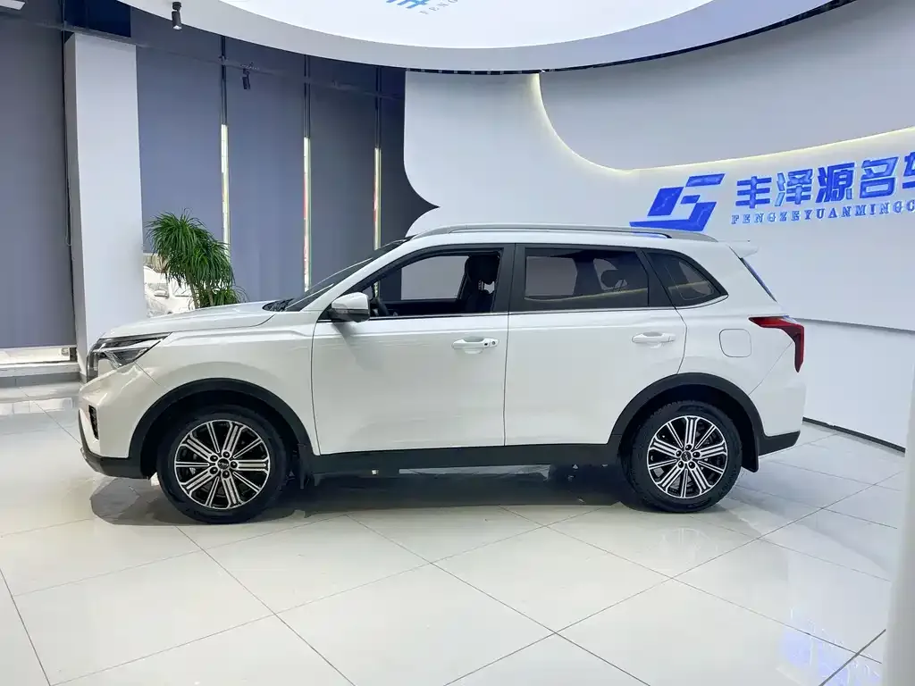 Kia Sportage — фото 9
