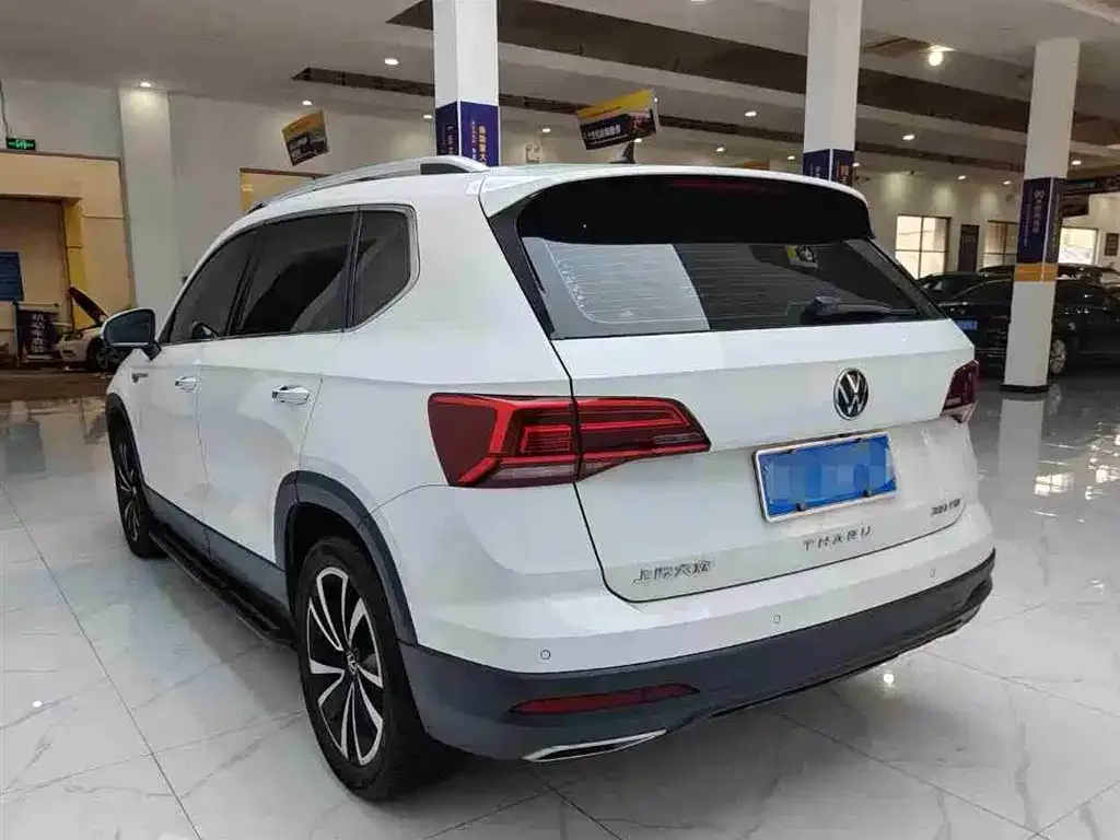Volkswagen Tharu — фото 4