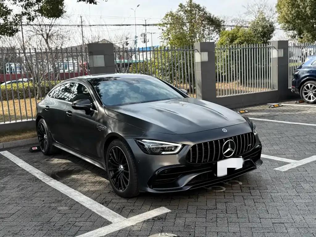 Mercedes-Benz AMG GT — фото 1
