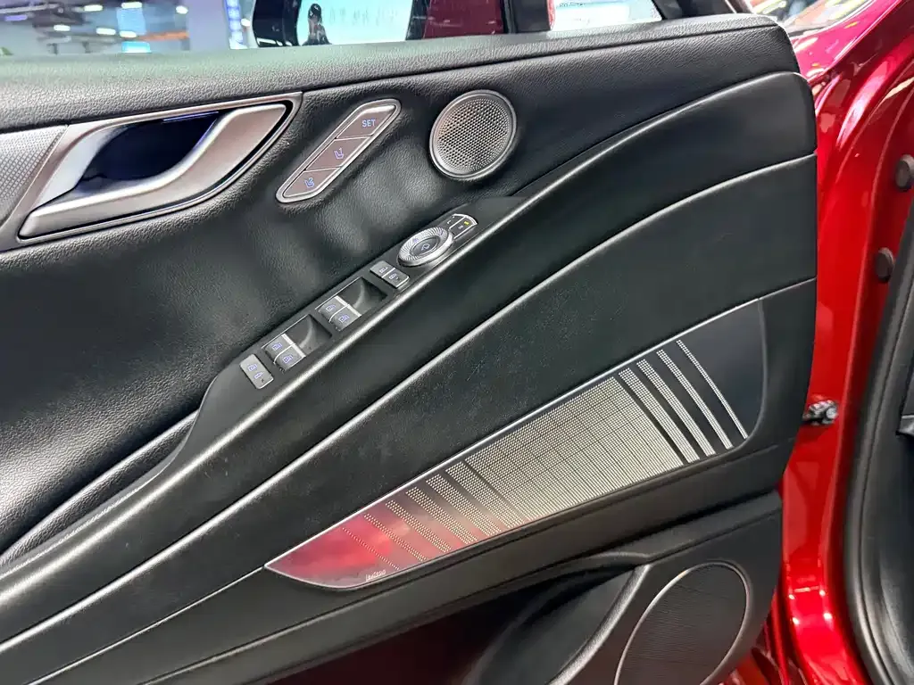 Genesis G80 — фото 4