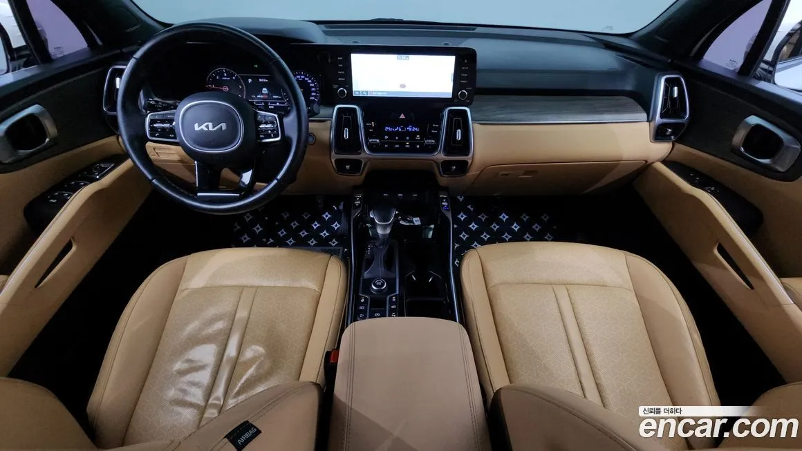 Kia Sorento — фото 7