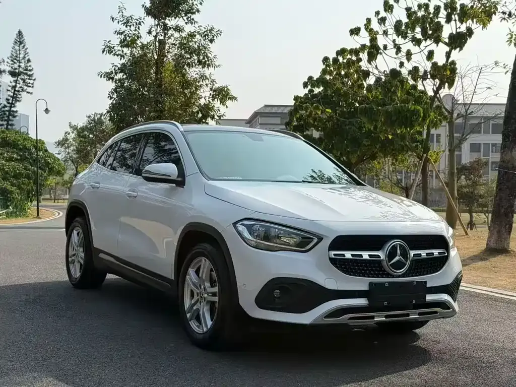 Mercedes-Benz GLA — фото 2
