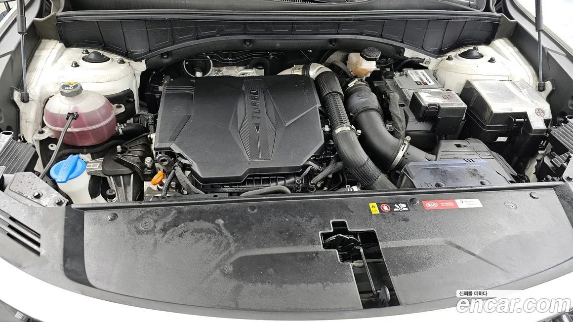 Kia Sorento — фото 8