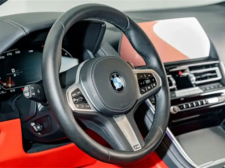 BMW 8 Series — фото 9
