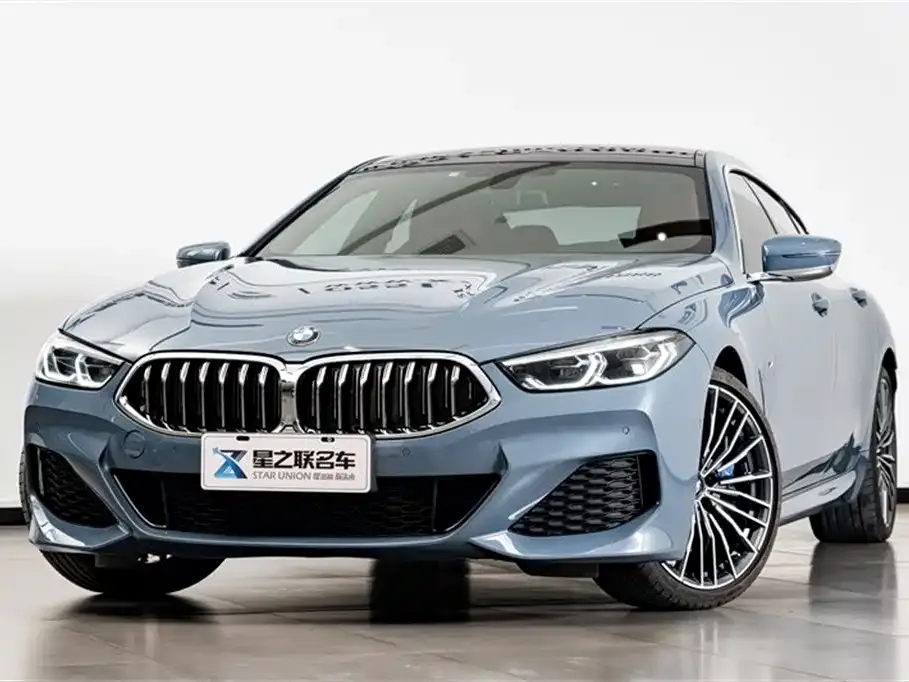 BMW 8 Series — фото 4