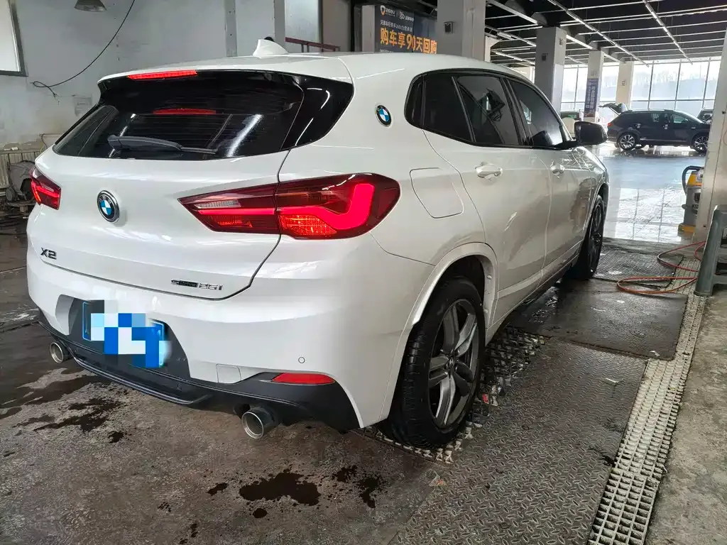 BMW X2 — фото 8